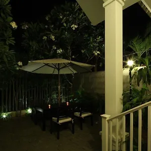 frangipani-boutique-hotel.dananghotels.net/
